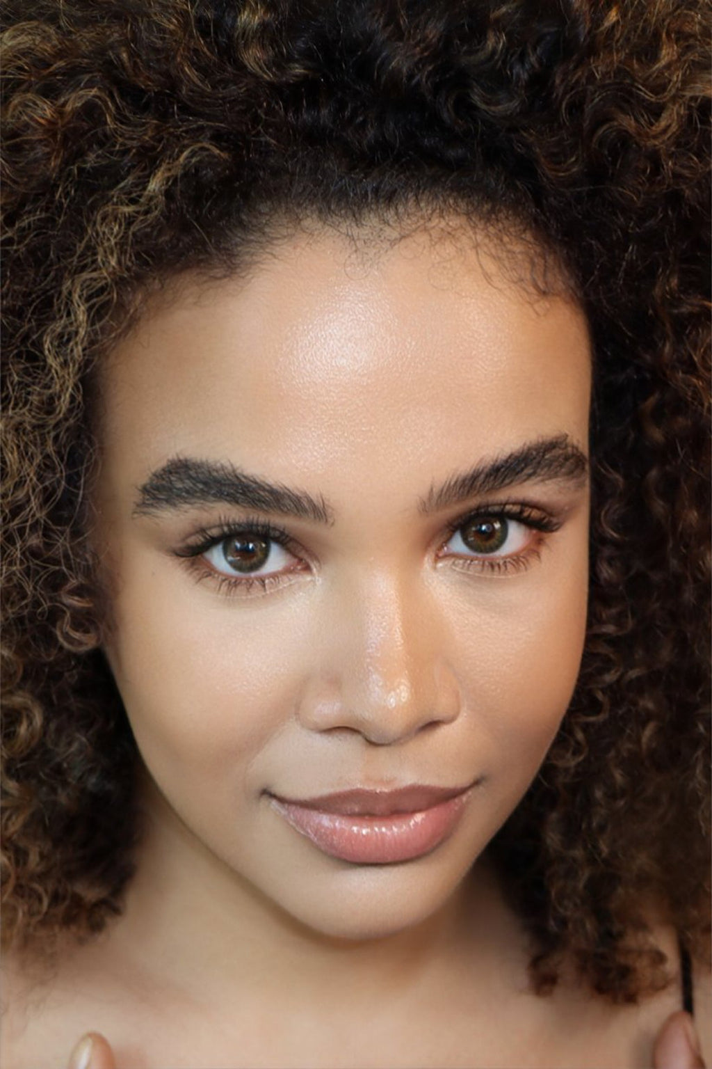 Ashunta Sheriff Beauty BlurEFX™ Flawless Concealer & Foundation